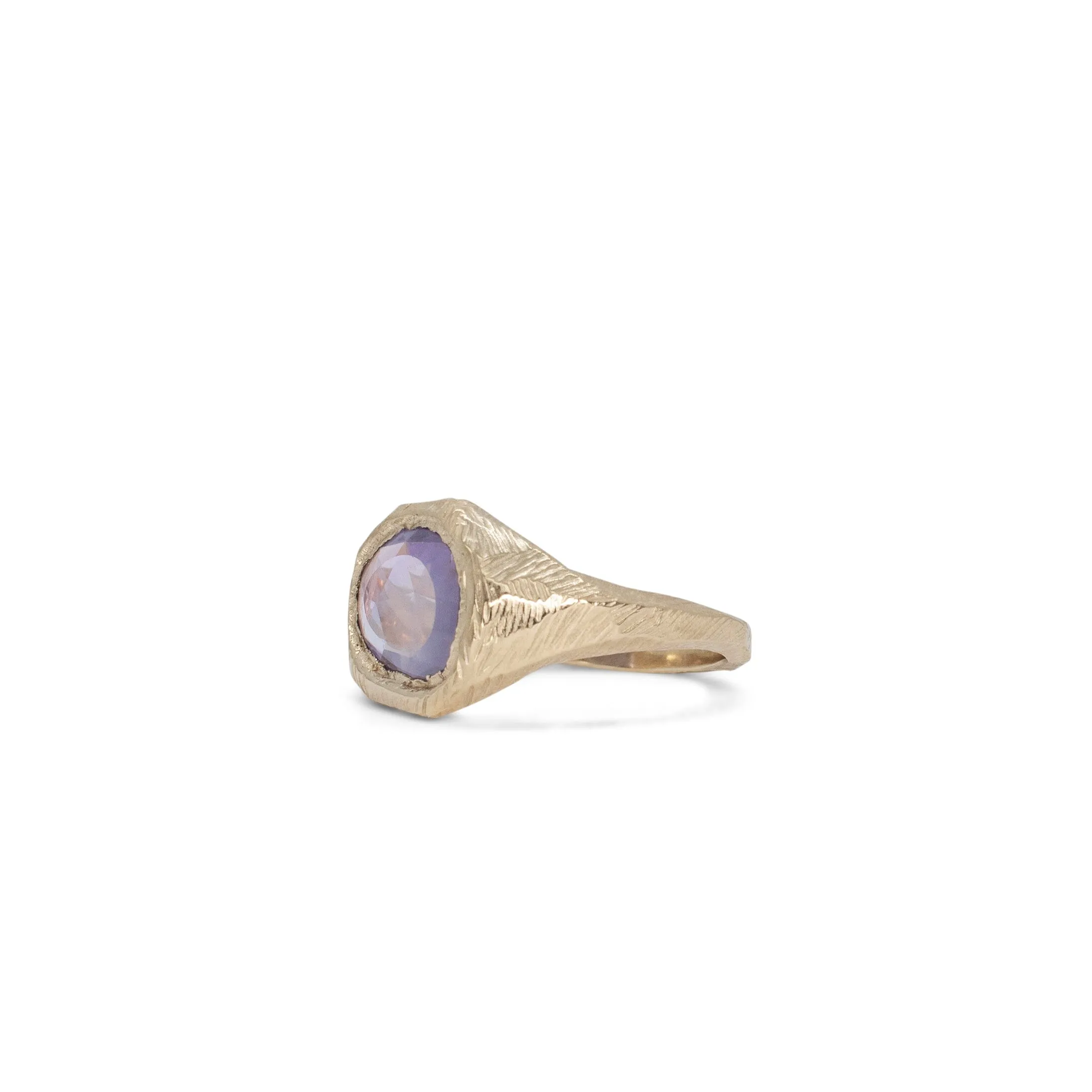 18K Signet Ring in Lavender Sapphire