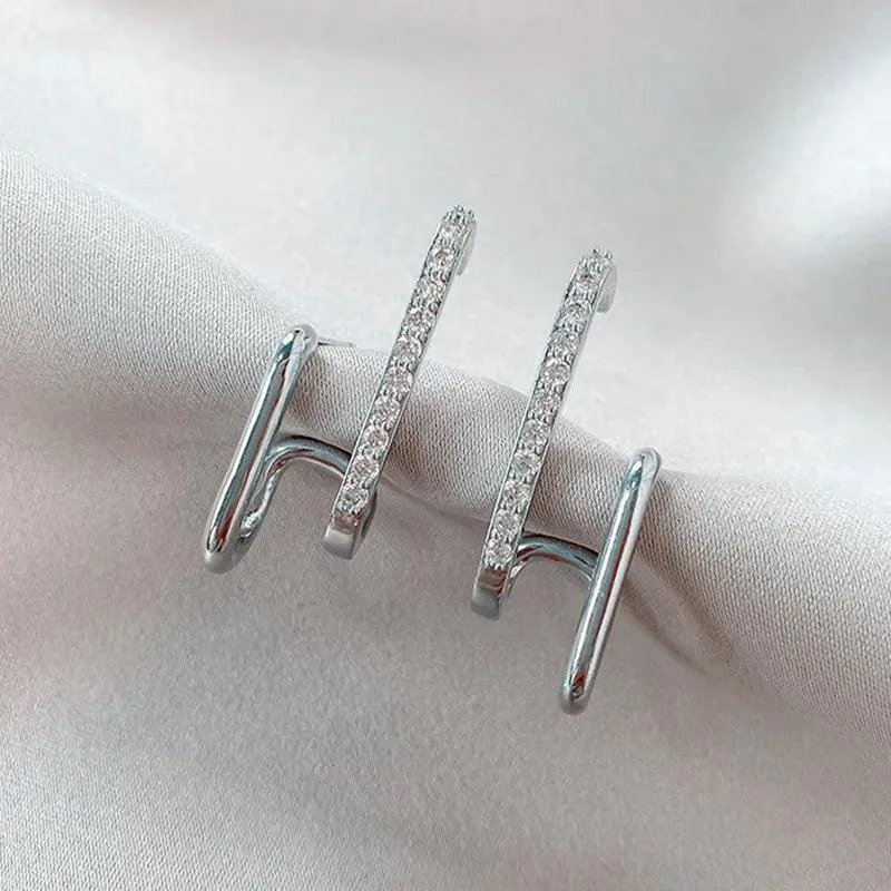 Chic Korean Claw Stud Earrings with Irregular Pearls for Trendy Women