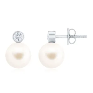 Elegant Freshwater Pearl Earrings with Diamond