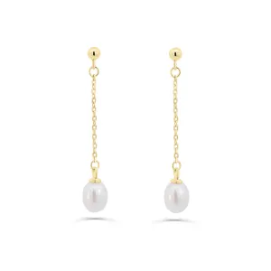 Lynova Pearl Stud Earrings