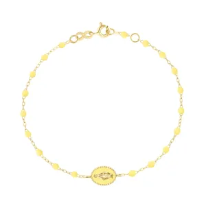 Madone resin charm Classic Gigi Mimosa Necklace, Yellow Gold, 6.7"