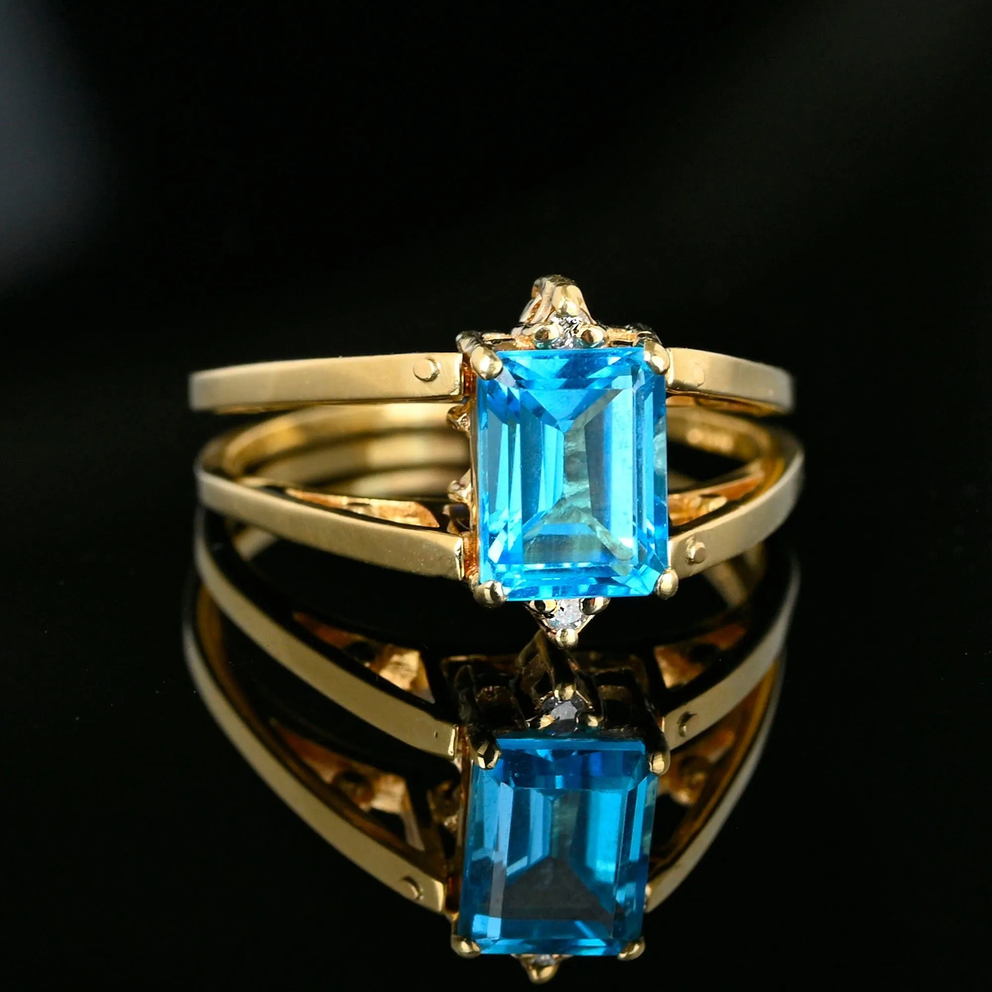 Reversible Blue Topaz Sapphire Diamond Cluster Flip Ring in 14k Gold