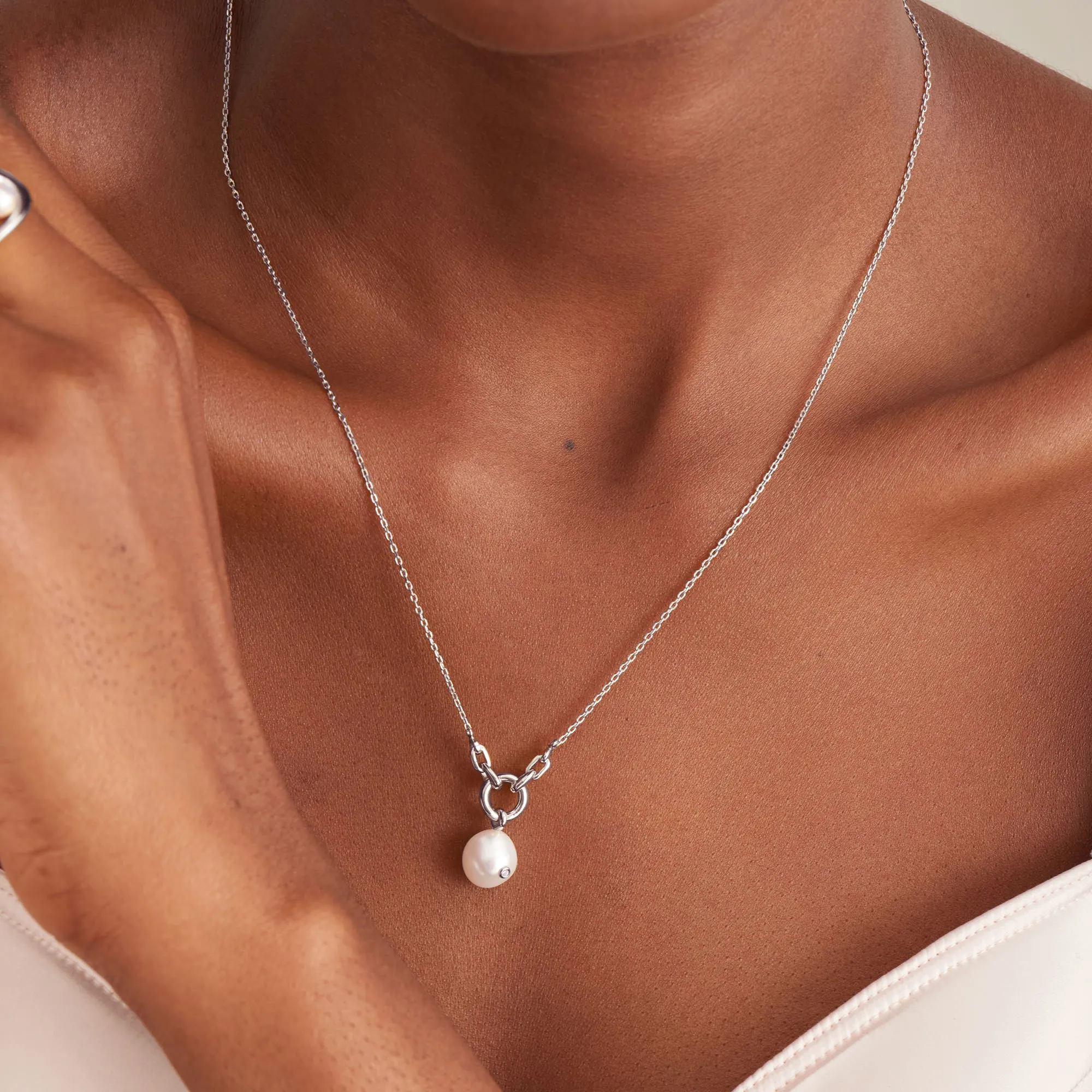 Silver Pearl Sparkle Pendant Necklace