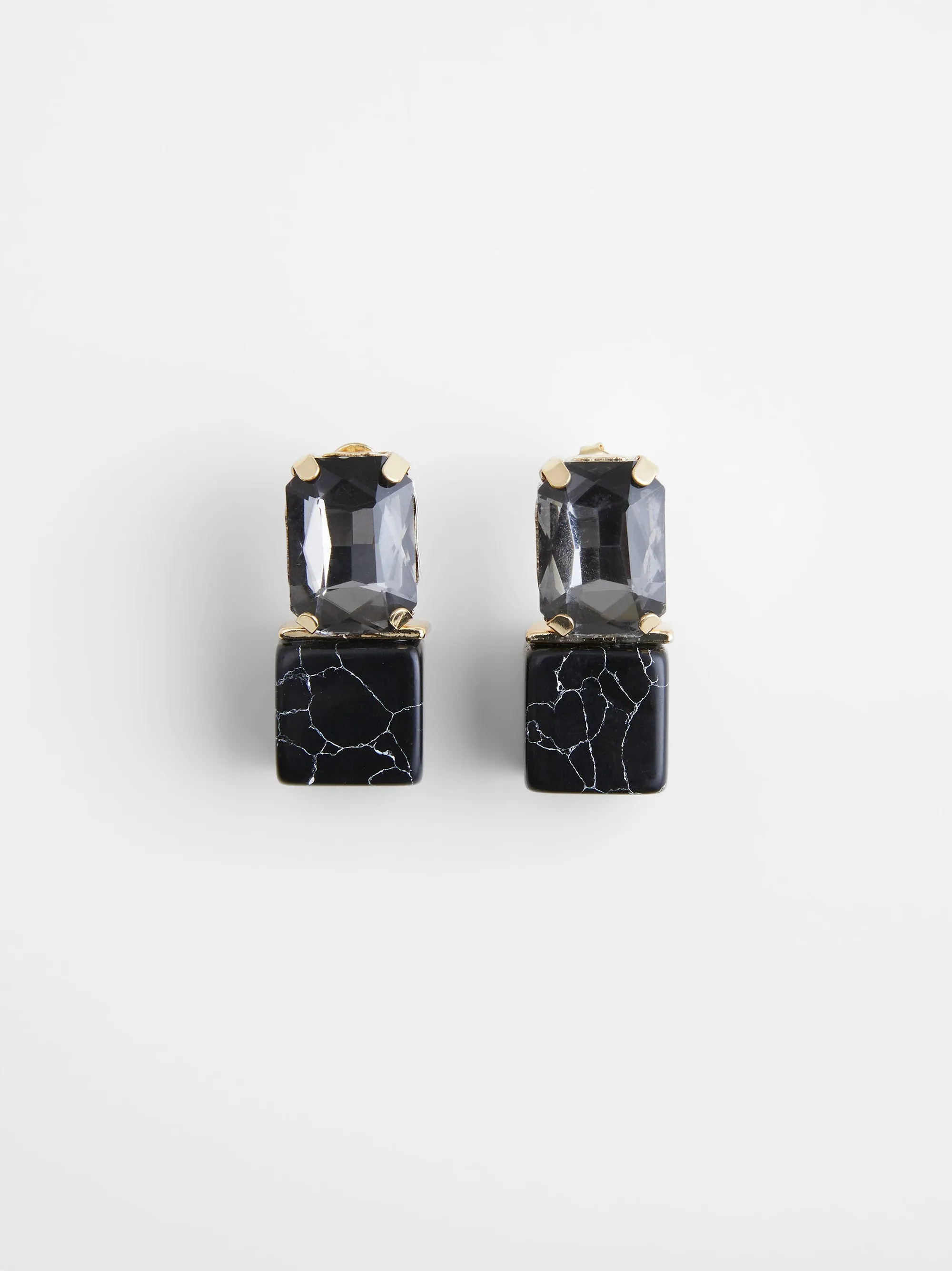 Stone Cube Stud Earrings