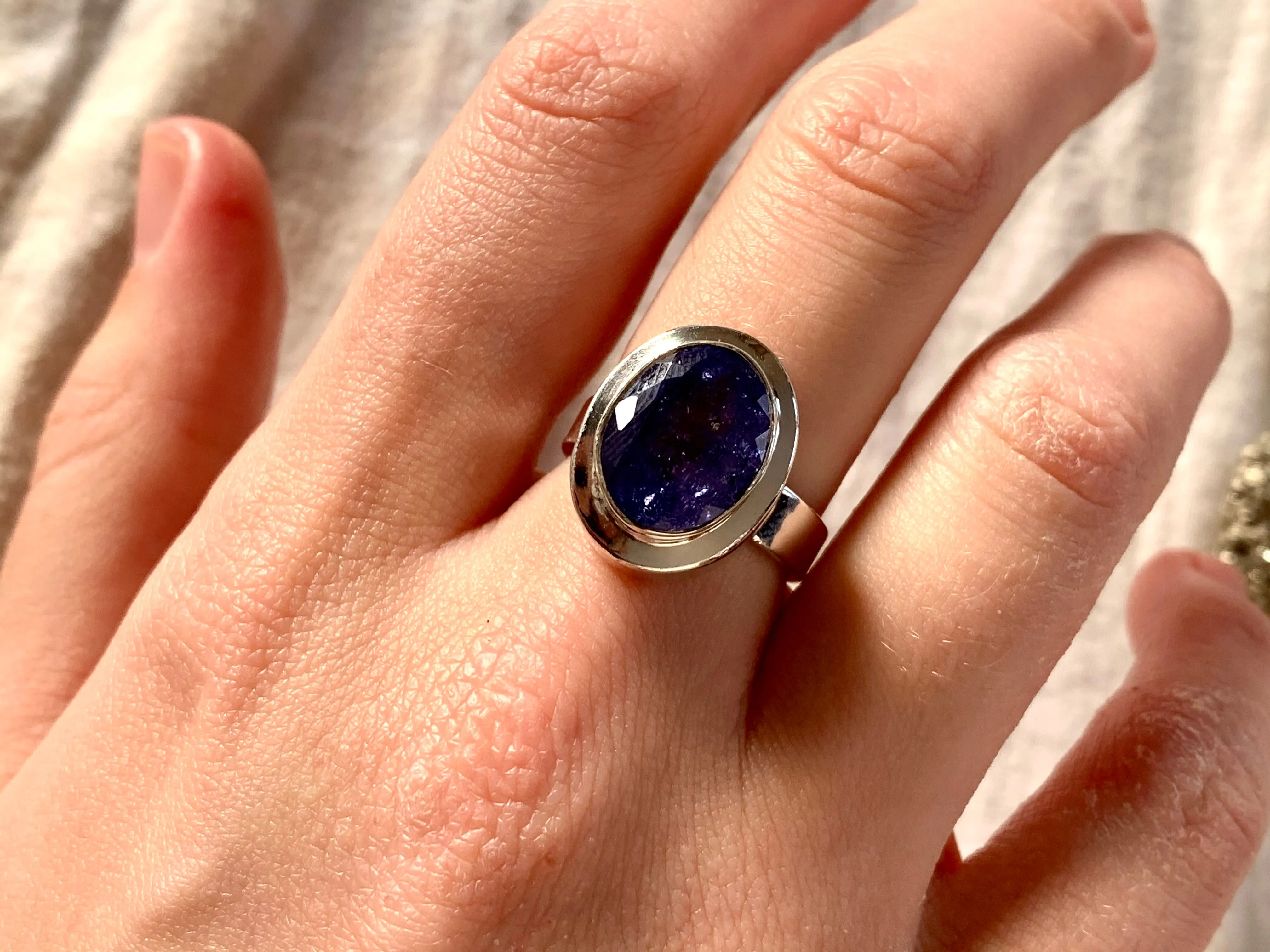 Tanzanite Ansley Ring - Small / Medium Oval