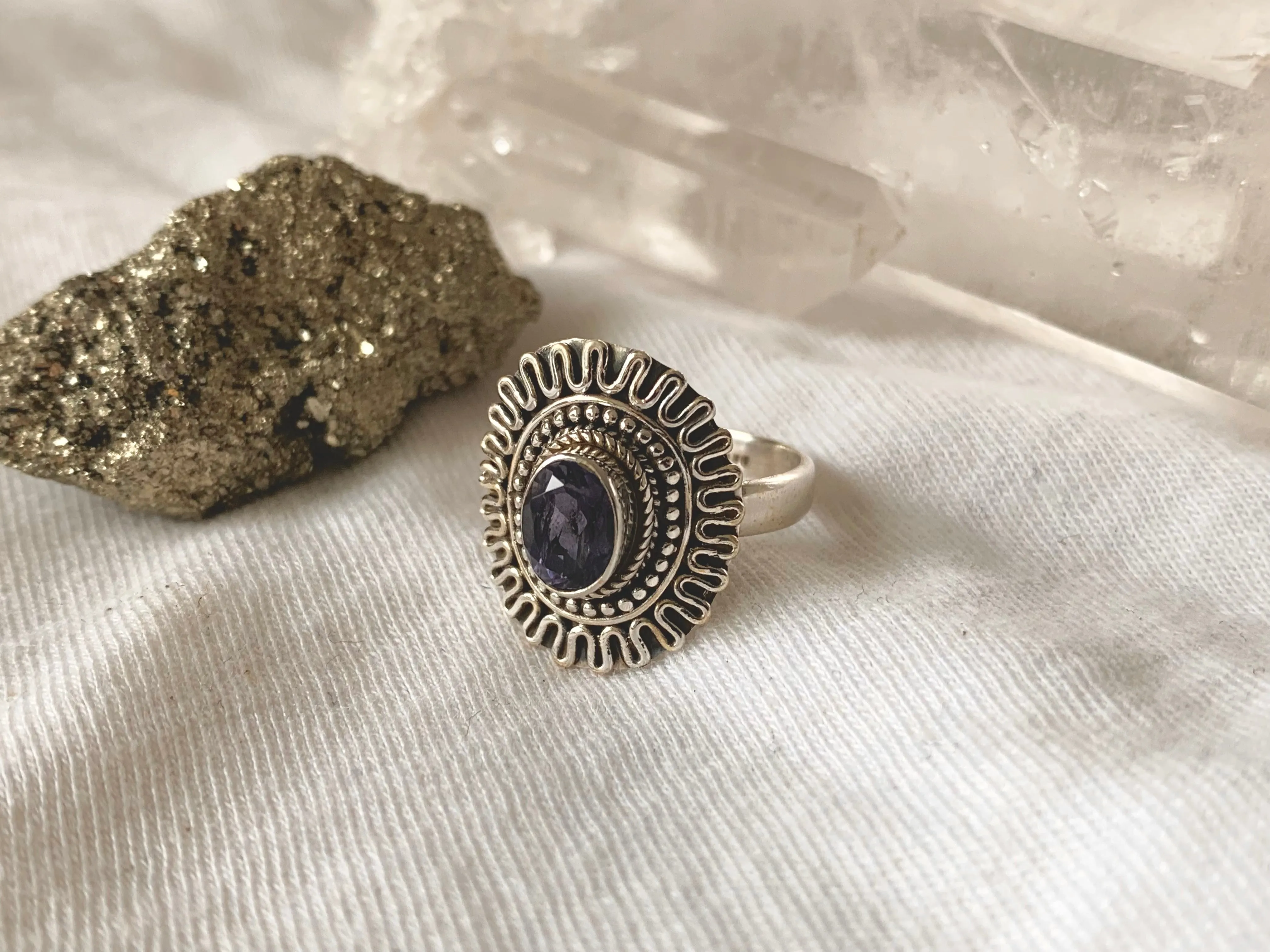 Tanzanite Maelor Ring (US 7.5)