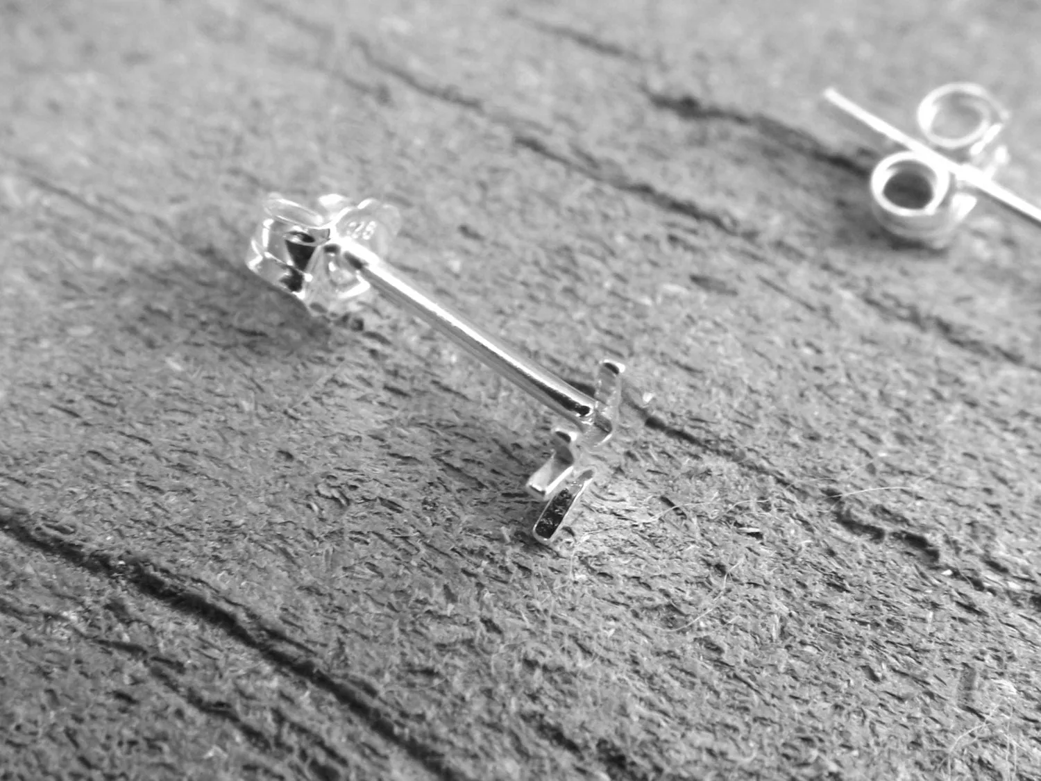 Tiny Bird Studs, Small Bird Earrings, Birds, Tiny Earrings, Modern Studs, Minimalist Jewelry, Silver Bird Earrings, Fly Earrngs, Freebird