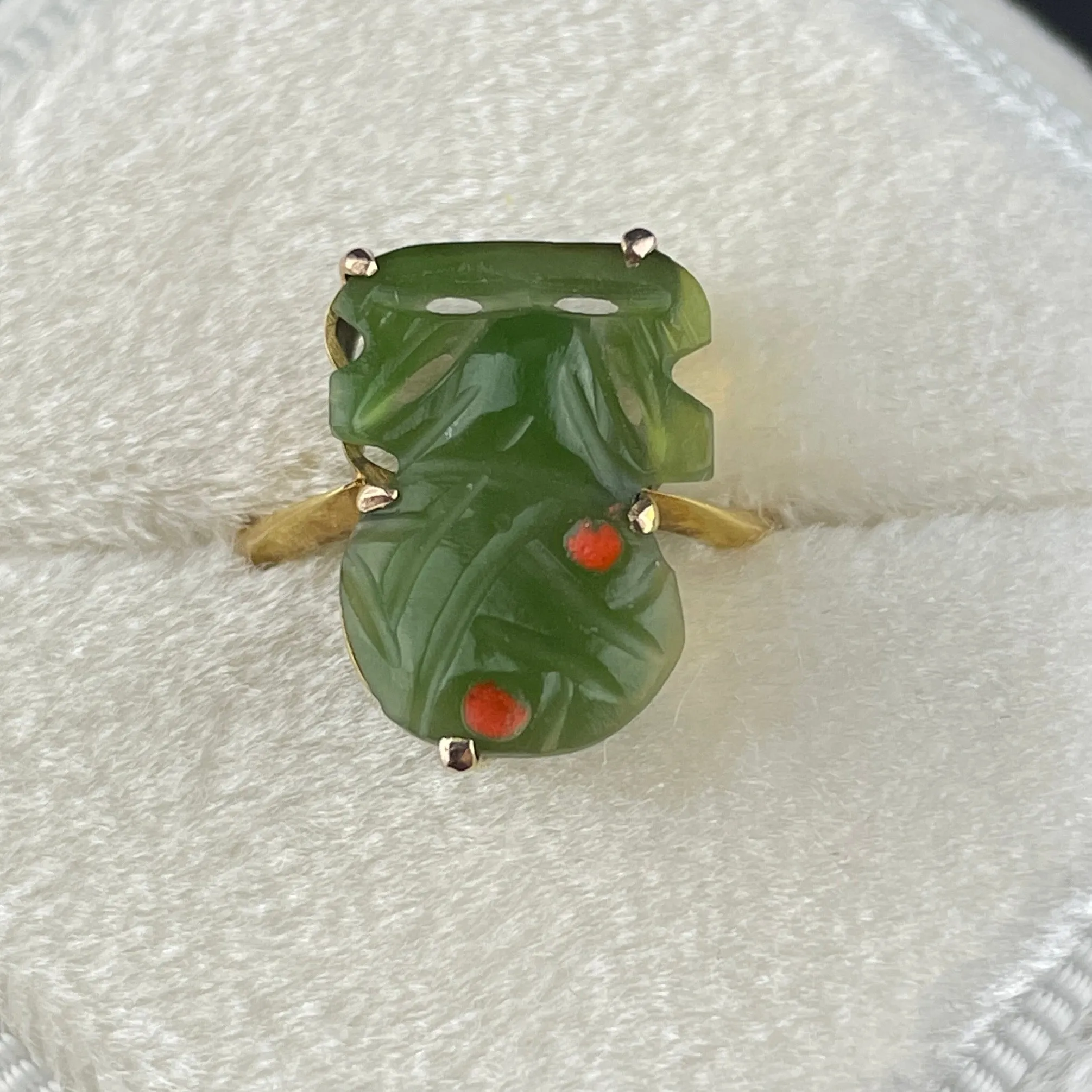 Vintage 9K Gold Jade Frog Cutout TIki Ring, Sz 4 3/4