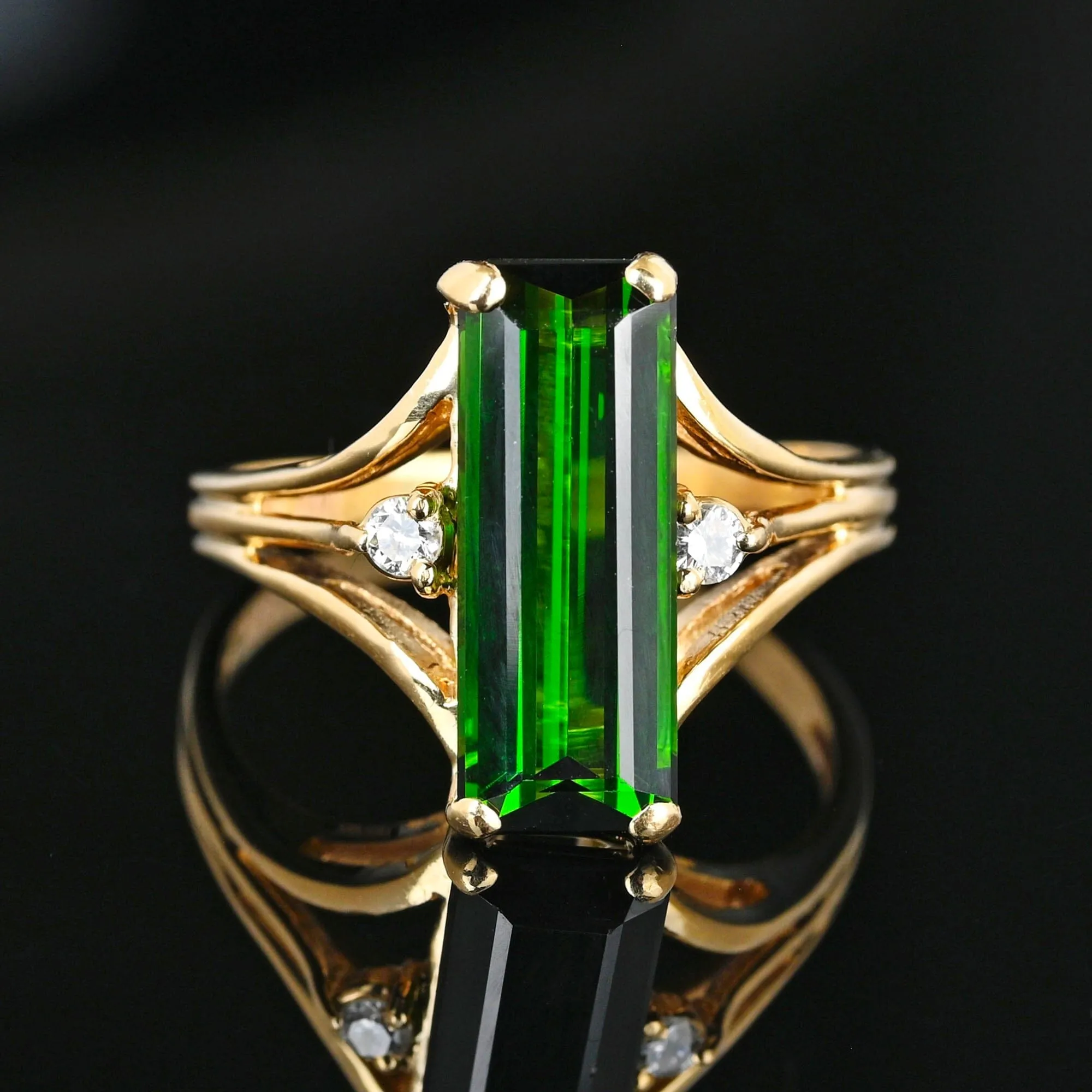 Vintage Diamond 3.75 Carat Green Tourmaline Ring in 14K Gold